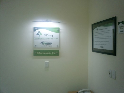 Biển văn phòng đại diện YoungLimWon Soft Lab và K.System tại Việt Nam