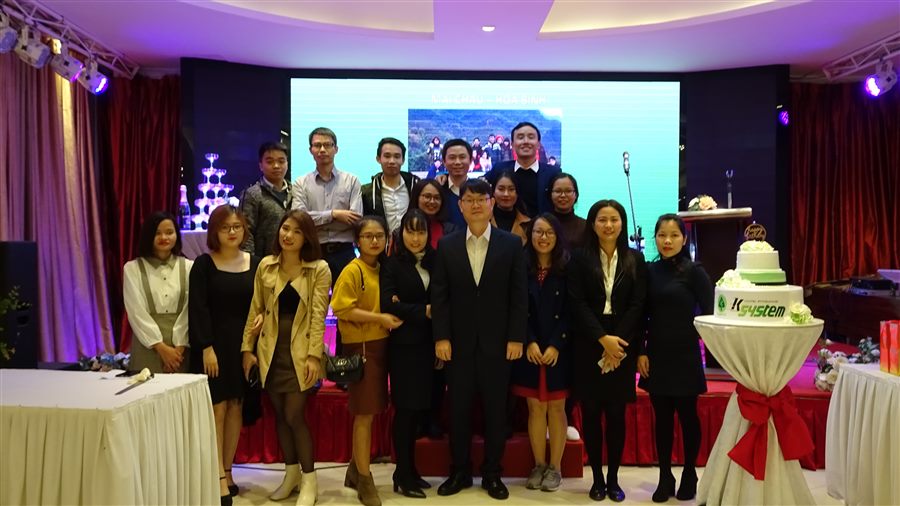 Ảnh tập thể tại lễ kỷ niệm 10 năm